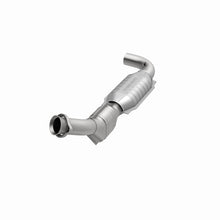 Load image into Gallery viewer, MagnaFlow Direct Fit Catalytic Converter 97-98 Ford Trucks 4.2L