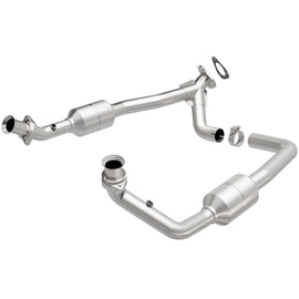 MagnaFlow Direct Fit Catalytic Converter 00-03 Ford E150 5.4L