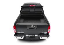 Load image into Gallery viewer, Retrax 2022 Nissan Frontier Crew Cab 6ft. Bed RetraxPRO MX