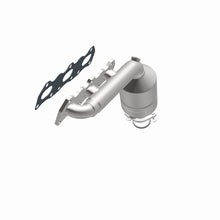 Load image into Gallery viewer, MagnaFlow Direct Fit Catalytic Converter 04-08 Grand Vitara V6 2.7L DS