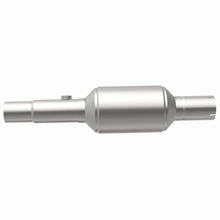 Load image into Gallery viewer, MagnaFlow Direct Fit Catalytic Converter 96-98 Jeep Grand Cherokee Underbody