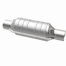 Load image into Gallery viewer, MagnaFlow Universal Catalytic Converter 2.5inch GM 3.8L