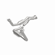Load image into Gallery viewer, MagnaFlow Direct Fit Catalytic Converter 07-08 Jeep G/C OEM