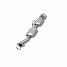 Load image into Gallery viewer, MagnaFlow Direct Fit Catalytic Converter 98-00 Ranger Rear 3.0L/4.0L