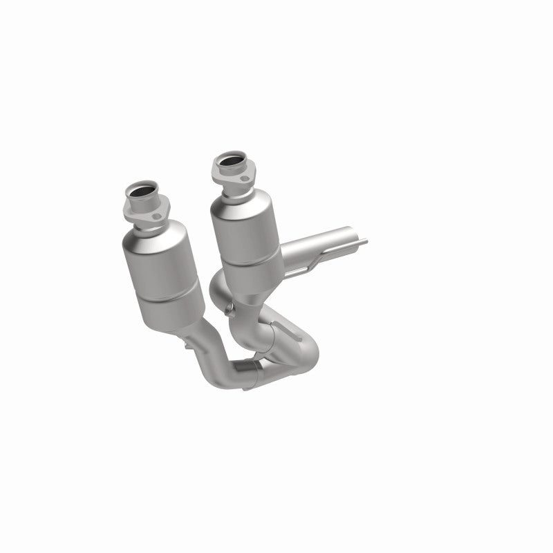 MagnaFlow Direct Fit Catalytic Converter 99-00 Grand Cherokee 4.0L