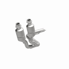 Load image into Gallery viewer, MagnaFlow Direct Fit Catalytic Converter 99-00 Grand Cherokee 4.0L