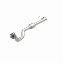 Load image into Gallery viewer, MagnaFlow Direct Fit Catalytic Converter 98-02 Passport 3.2L OEM