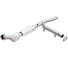 Load image into Gallery viewer, MagnaFlow Direct Fit Catalytic Converter 97-98 F150/F250 4.2L 2Wd Pa