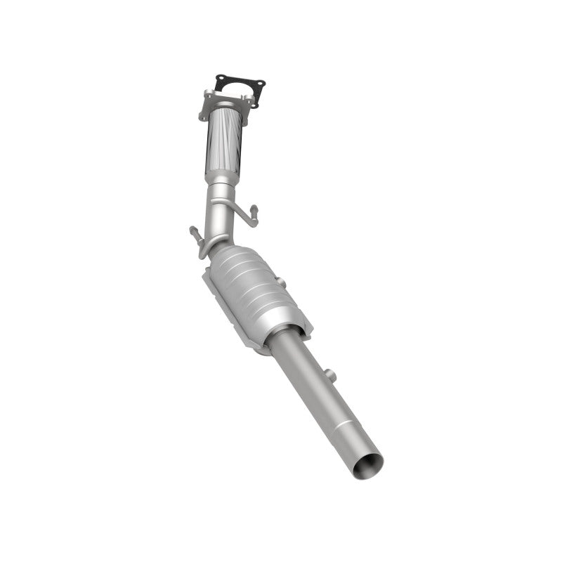 MagnaFlow Direct Fit Catalytic Converter 06-10 VW Beetle 2.5L