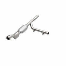 Load image into Gallery viewer, MagnaFlow Direct Fit Catalytic Converter 97-98 Ford Trucks 4.6L