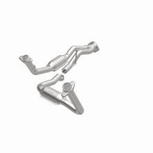 Load image into Gallery viewer, MagnaFlow Direct Fit Catalytic Converter 07-08 Jeep G/C OEM