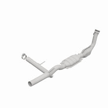 Load image into Gallery viewer, MagnaFlow Direct Fit Catalytic Converter 2005 Ford F150 V8