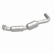 Load image into Gallery viewer, MagnaFlow Direct Fit Catalytic Converter 05-07 Ford E150 4.6L Driver Side