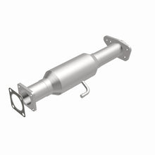 Load image into Gallery viewer, MagnaFlow Direct Fit Catalytic Converter Gm
