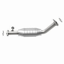 Load image into Gallery viewer, MagnaFlow Direct Fit Catalytic Converter 00-04 Tundra 4.7L P/S OEM