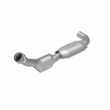Load image into Gallery viewer, MagnaFlow Direct Fit Catalytic Converter 01 Ford Trucks 4.6L