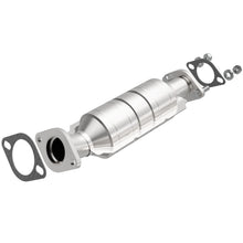 Load image into Gallery viewer, MagnaFlow Direct Fit Catalytic Converter 06-10 Hyundai Elantra 2.0L Rear/2011 Kia Soul 2.0L Rear