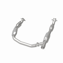 Load image into Gallery viewer, MagnaFlow Direct Fit Catalytic Converter Ford E350 Van 06 5.4L OEM