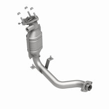 Load image into Gallery viewer, MagnaFlow Direct Fit Catalytic Converter 01-04 Ford Escape