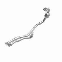 Load image into Gallery viewer, MagnaFlow Direct Fit Catalytic Converter 12-15 Cadillac SRX V6-3.6L (FWD Only)