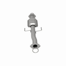 Load image into Gallery viewer, MagnaFlow Direct Fit Catalytic Converter 02-03 Toyota Tacoma 2.4L