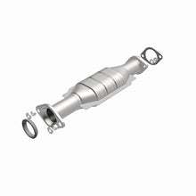 Load image into Gallery viewer, MagnaFlow Direct Fit Catalytic Converter 01-02 Montero 3.5L Rear