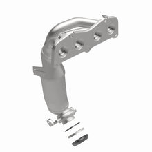 Load image into Gallery viewer, MagnaFlow Direct Fit Catalytic Converter 04-05 Toyota RAV4 2.4L