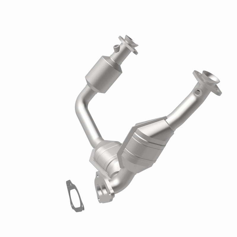 MagnaFlow Direct Fit Catalytic Converter 03-04 Ranger 3.0L OEM