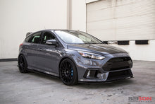 Load image into Gallery viewer, Seibon 2015-2016 Ford Focus RS Carbon Fiber Hood