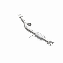 Load image into Gallery viewer, MagnaFlow Direct Fit Catalytic Converter 02-05 Hyundai Sonata 2.7L