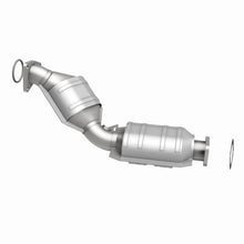 Load image into Gallery viewer, MagnaFlow Direct Fit Catalytic Converter 03-04 Infiniti G35 3.5L Driver Side