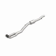 Load image into Gallery viewer, MagnaFlow Direct Fit Catalytic Converter 96-97 BMW 840 4.4L Driver Side