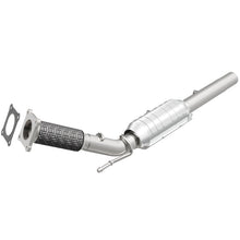 Load image into Gallery viewer, MagnaFlow Direct Fit Catalytic Converter 06-10 VW Beetle 2.5L