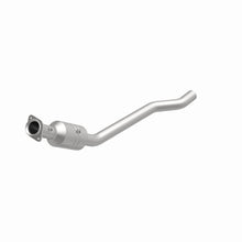Load image into Gallery viewer, MagnaFlow Direct Fit Catalytic Converter 2011 Grand Cherokee 5.7L DS