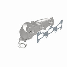 Load image into Gallery viewer, MagnaFlow Direct Fit Catalytic Converter 06 Kia Optima 2.7L