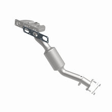 Load image into Gallery viewer, MagnaFlow Direct Fit Catalytic Converter BMW 3 01-06 Front OEM
