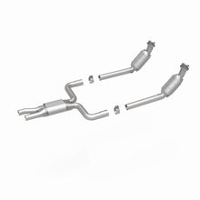 Load image into Gallery viewer, MagnaFlow Direct Fit Catalytic Converter 03-06 Lincoln LS 3.9L