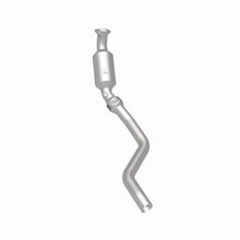 Load image into Gallery viewer, MagnaFlow Direct Fit Catalytic Converter 05-06 300/Magnum 5. OEM