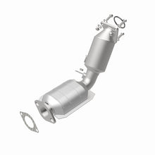 Load image into Gallery viewer, MagnaFlow Direct Fit Catalytic Converter 07-08 G35/37/350Z Passenger Side OEM