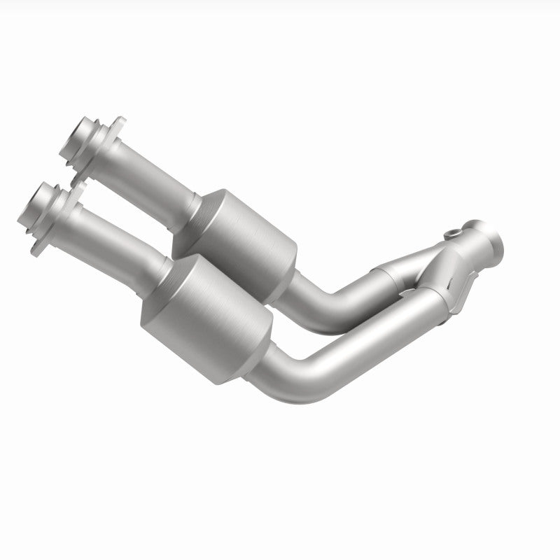 MagnaFlow Direct Fit Catalytic Converter 1995-1997 Jaguar Vanden Plas/ XJ6 4.0