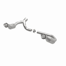 Load image into Gallery viewer, MagnaFlow Direct Fit Catalytic Converter 06-07 Ram 1500 4.7L Underbody