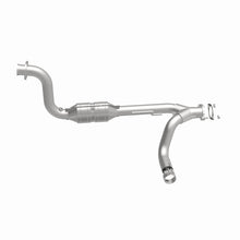 Load image into Gallery viewer, MagnaFlow Direct Fit Catalytic Converter 07-09 Chrysler/Dodge Aspen/Durango 5.7L Passenger Side