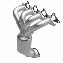 Load image into Gallery viewer, MagnaFlow Direct Fit Catalytic Converter 00-02 Hyundai Accent 1.5L