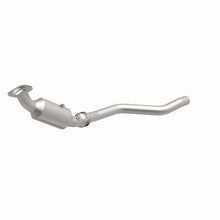 Load image into Gallery viewer, MagnaFlow Direct Fit Catalytic Converter 05-06 300/Magnum 5. OEM