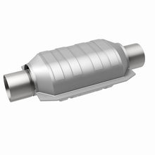 Load image into Gallery viewer, MagnaFlow Universal Catalytic Converter 3 W/Dual O2 Boss