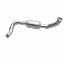 Load image into Gallery viewer, MagnaFlow Direct Fit Catalytic Converter 05-06 Lincoln Navigator 5.4L