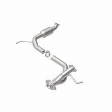Load image into Gallery viewer, MagnaFlow Direct Fit Catalytic Converter 05-11 Toyota Tacoma 4.0L