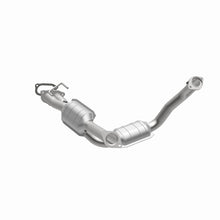 Load image into Gallery viewer, MagnaFlow Direct Fit Catalytic Converter 04-06 Ranger/BSeries 3.0L