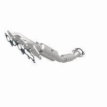 Load image into Gallery viewer, MagnaFlow Direct Fit Catalytic Converter 08-09 Ford Focus 2.0L