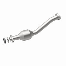 Load image into Gallery viewer, MagnaFlow Direct Fit Catalytic Converter 2012-2013 JUKE 1.6L Underbody